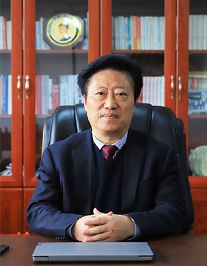 张绍秋